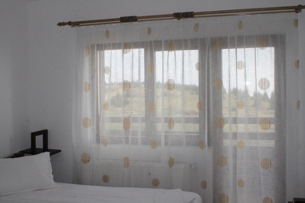 Pensiunea Muntele Alb Horezu Chambre photo