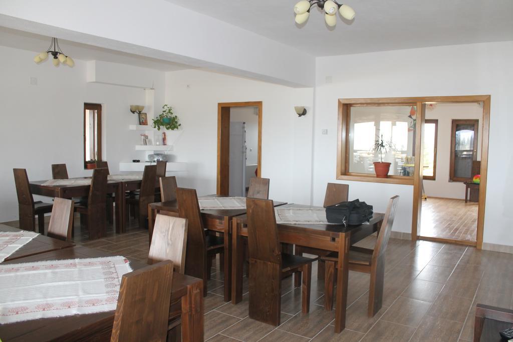 Pensiunea Muntele Alb Horezu Extérieur photo